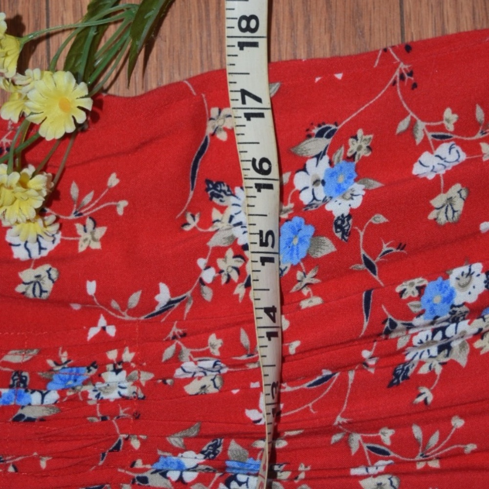 Vintage Red Floral Maxi Dress - Picture 7 of 8